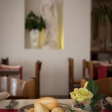 Albergo Etrusco Calusco d'Adda Екстер'єр фото