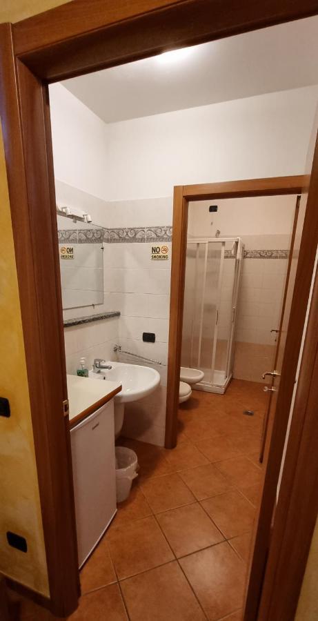 Albergo Etrusco Calusco d'Adda Екстер'єр фото