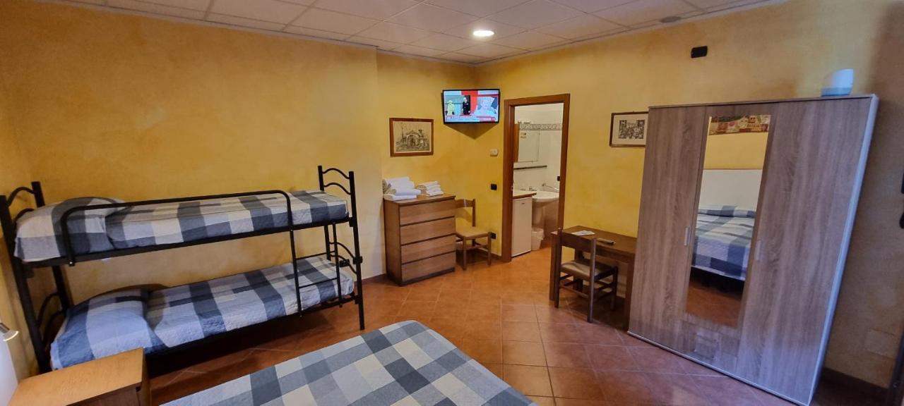 Albergo Etrusco Calusco d'Adda Екстер'єр фото