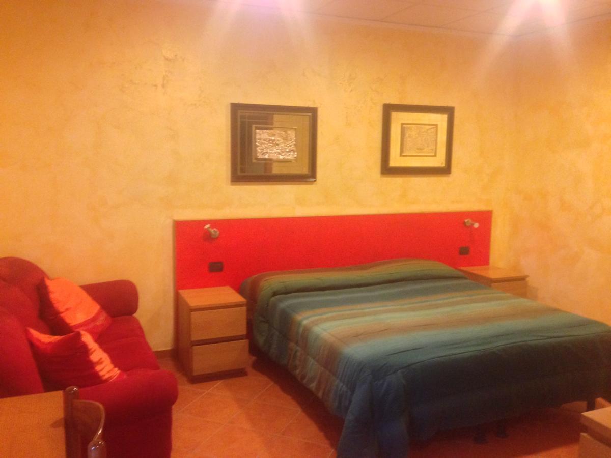 Albergo Etrusco Calusco d'Adda Номер фото